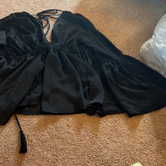 Olivaceous black blouse M - Picture 2 of 6